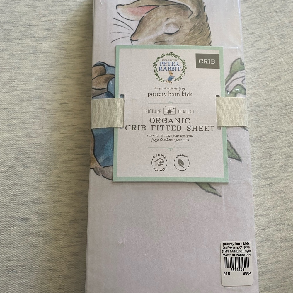 Brand New Pottery Barn Kids White Crib Sheet Bedding